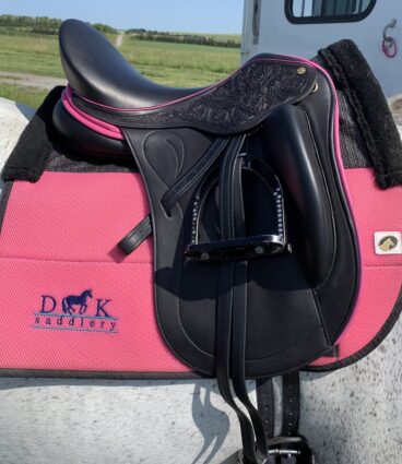 Western Bond Saddle