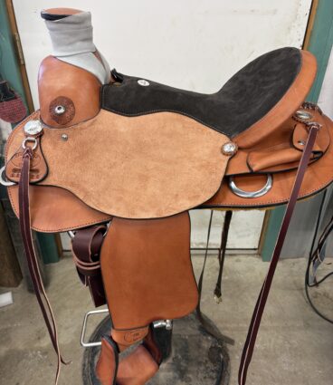 Wade saddle